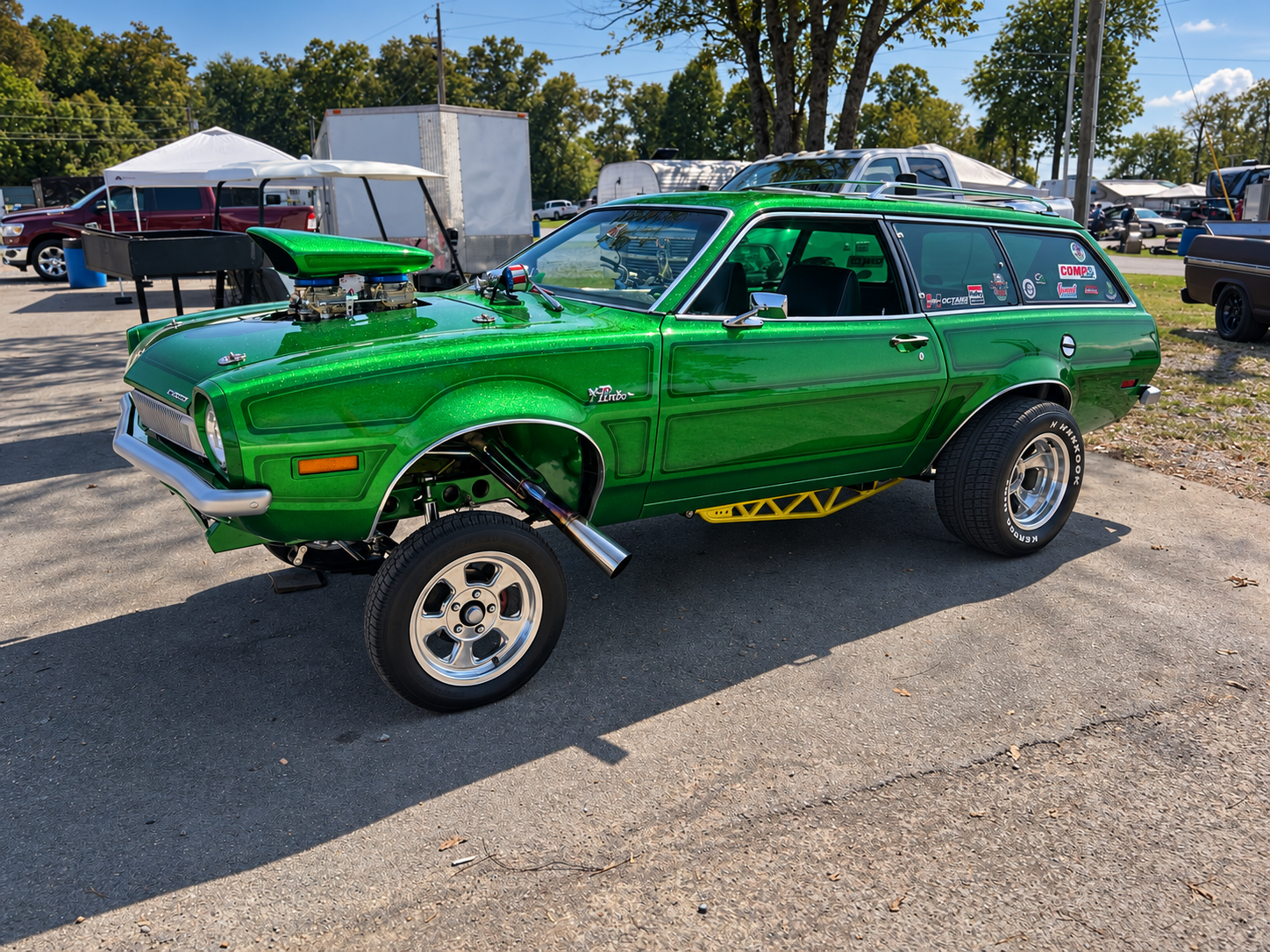 Metallic green lifted wagon at the Fall Redneck Rumble 2026